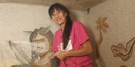 Alessandra Minicozzi, mosaico: Sauna in Spagna